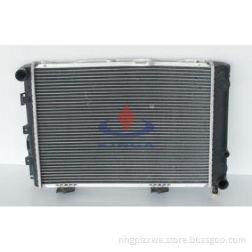 High cooling efficiency auto repair radiator Of BENZ W124 /